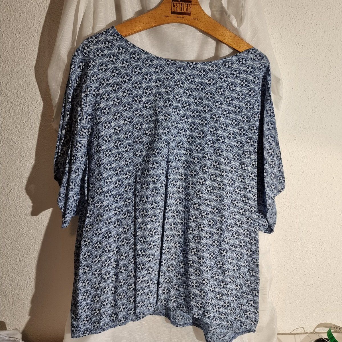 Camicette: Schöne Bluse von Today, Grösse L / 100% Viskose – Nuovo (secondo la descrizione) da Rupperswil venduto da moni_2024