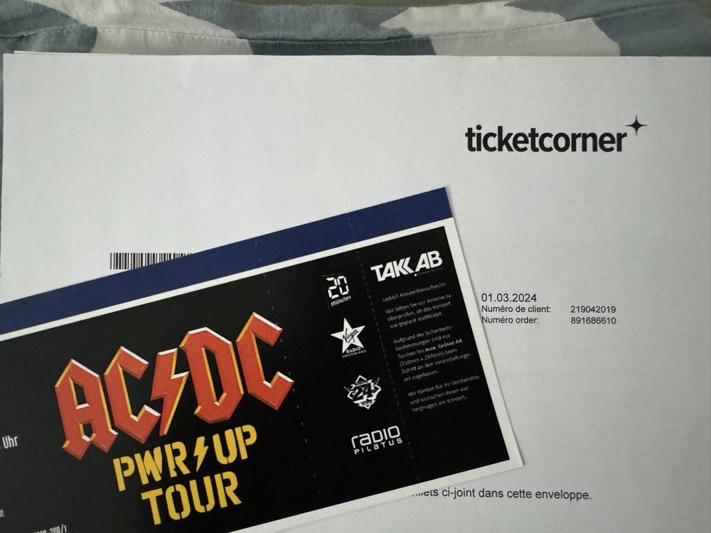 AC DC Zürich (Neu und originalverpackt) in Oensingen für CHF 324 – mit ...