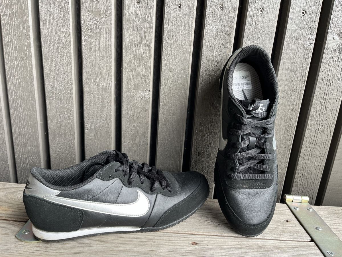 Nike Scarpe da donna: Nike Sneaker Gr. 40.5 – Nuovo (secondo la descrizione) da Niederbipp venduto da Wilma_ruhe 1
