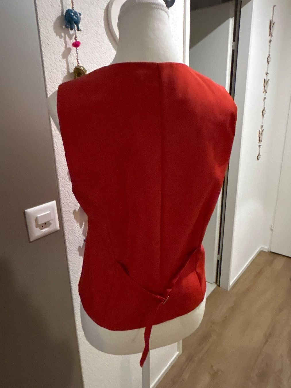 Gilet & Giacche senza maniche: Damen Gilet rot Grösse S – Nuovo (secondo la descrizione) da Brunnen venduto da Nala2929 4
