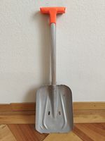 Avalanche Shovel