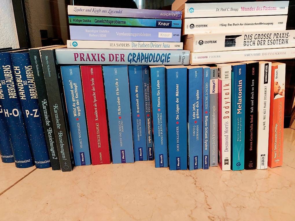 Libri: Sammlung von 80 Büchern – Usato da Volketswil venduto da enericard
