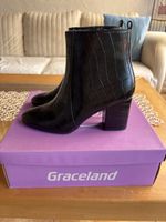Boots Graceland black croc effect size 38 new