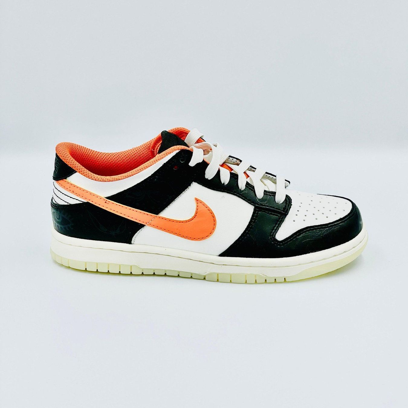 Nike Scarpe da uomo: Nike Dunk Low PRM Halloween EU 39 – Nuovo e nell'imballaggio originale da Erlinsbach venduto da sasneakers 1