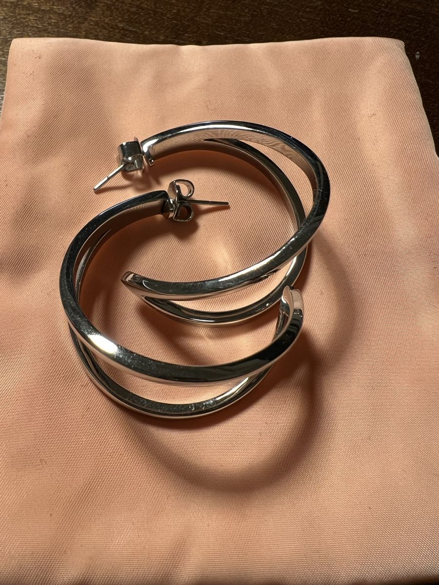 Calvin Klein Orecchini pendenti & Orecchini a lobo: CALVIN KLEIN Ohrringe Kreolen silbern – Usato da Zürich venduto da car_x52z