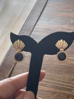 Jolies boucles plaquées fantaisie 2,3 cmX 1,5 cm