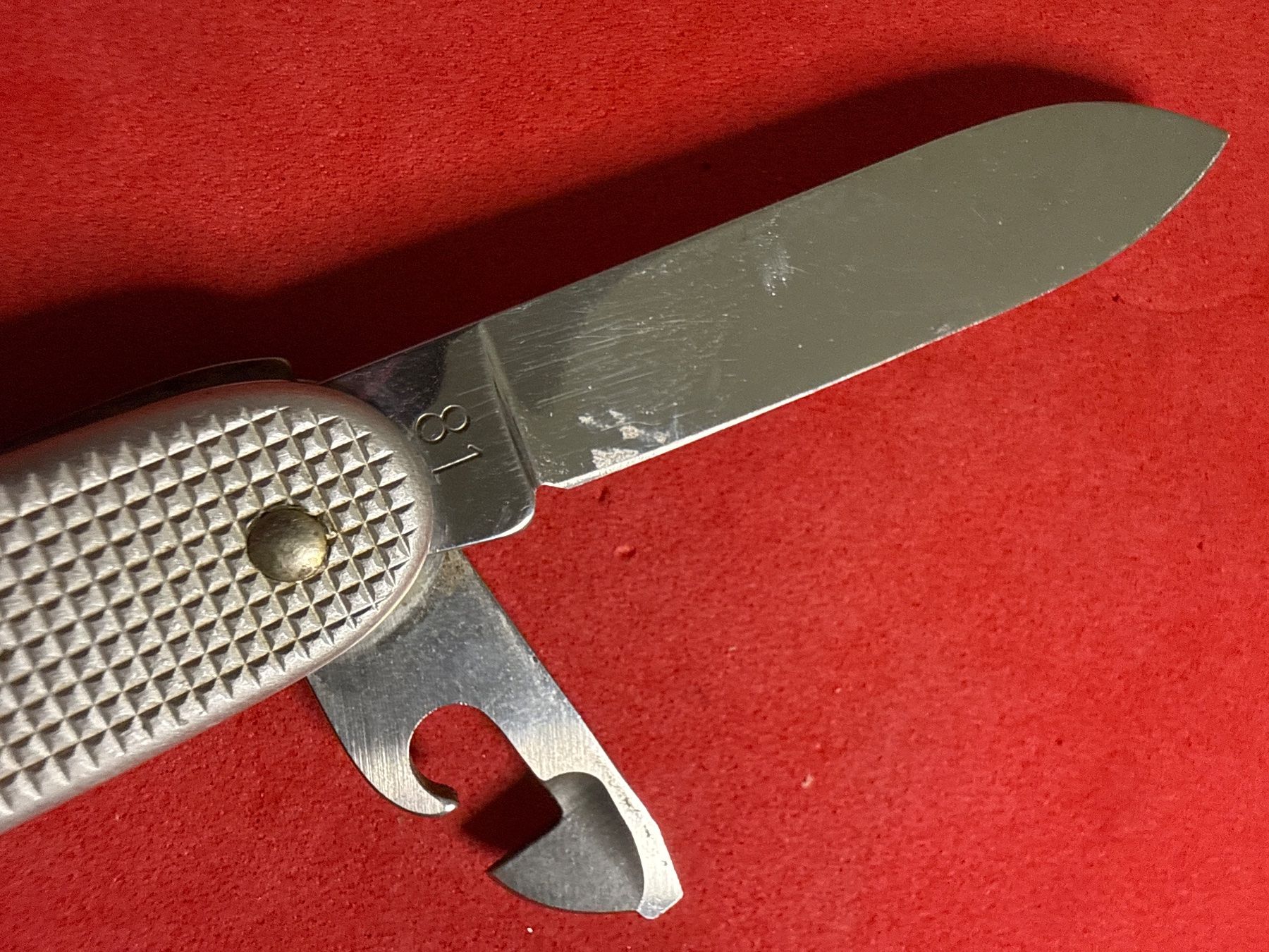Victorinox Coltelli tascabile: Victorinox Militär Sackmesser 81 – Usato da Pfeffingen venduto da Allhandelklgwatches 3