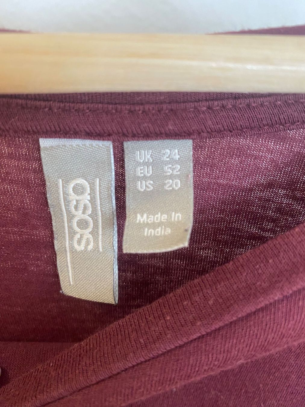 Asos T-shirt: Asos T-Shirt bordeaux Gr. 52 – Usato da Pratteln venduto da a23_j2gs 3