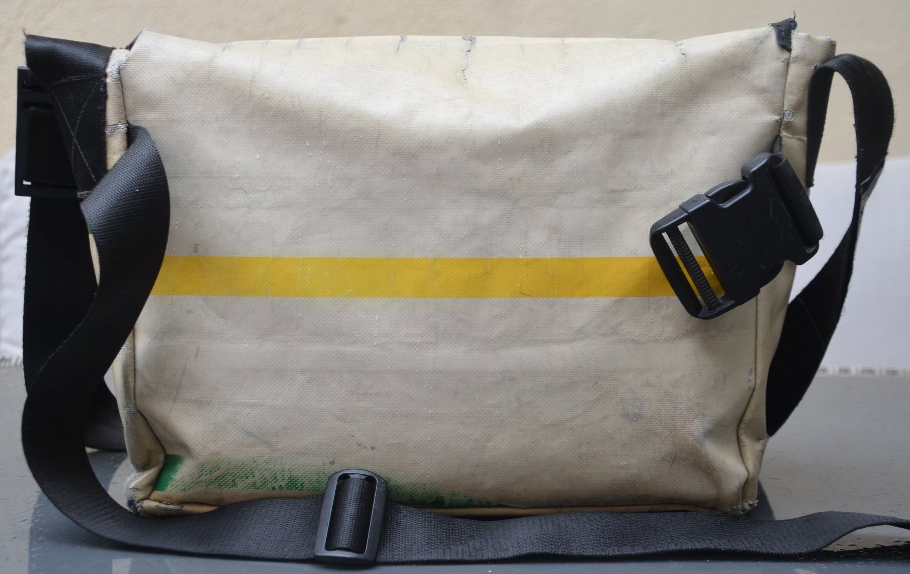 Freitag Borse: Tasche / Sac Freitag – Usato da Collonges venduto da Auganien 5