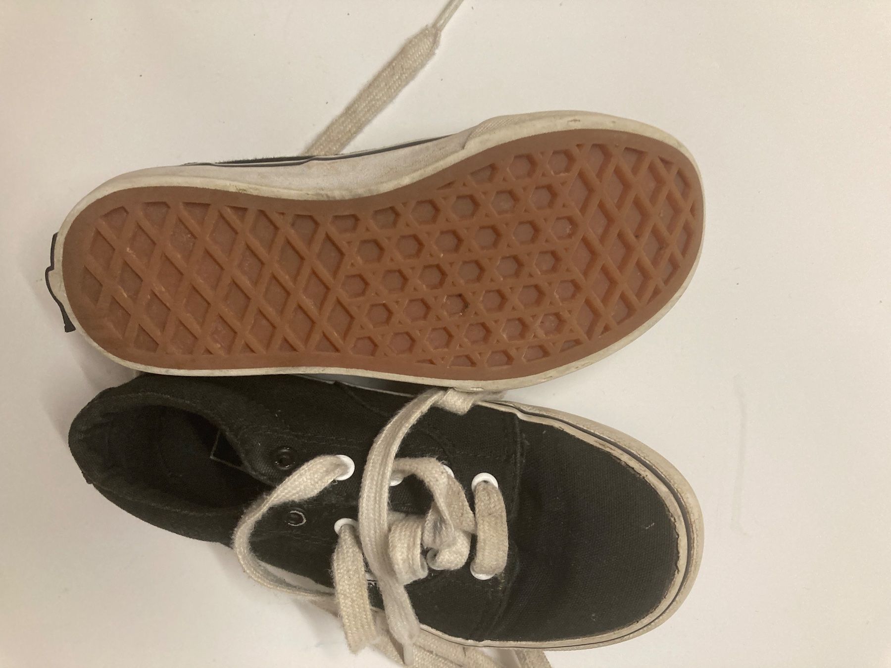 Vans Scarpe da uomo: Coole schwarze Vans Gr 27.5 – Usato da Lupsingen venduto da Butzelma 1