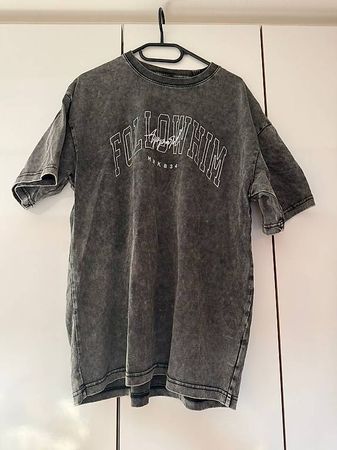Vintage Grey T-shirt " Follow Him "