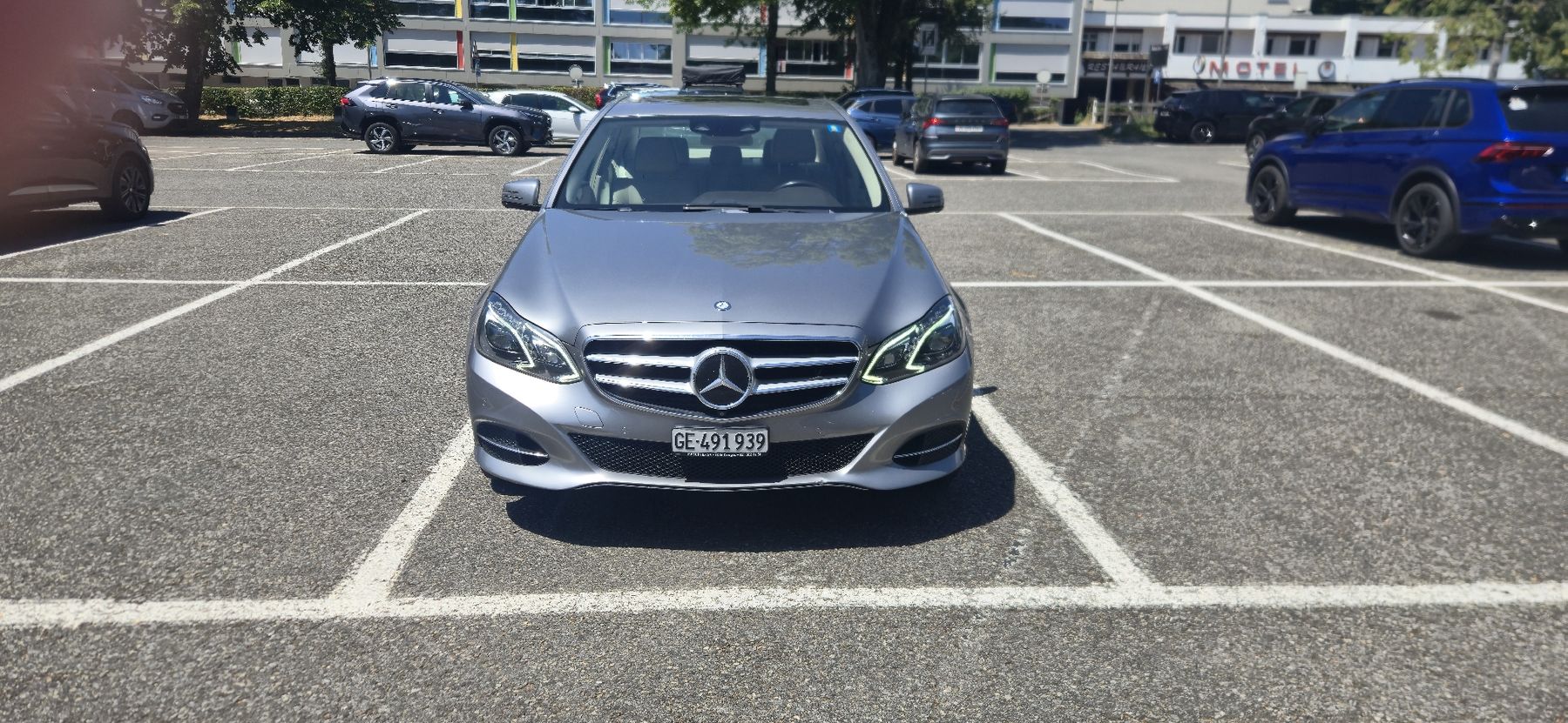 Mercedes-Benz Automobili: Mercedes-Benz E400 W212 – Usato da Versoix venduto da Icedee 8