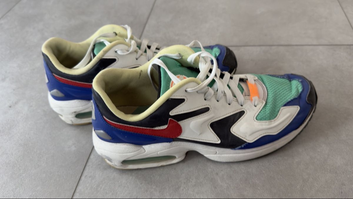 Nike Herrenschuhe: Baskets Nike Air Max 2 Light blanc multicolore – Gebraucht aus La Chaux-de-Fonds von Tomas1019