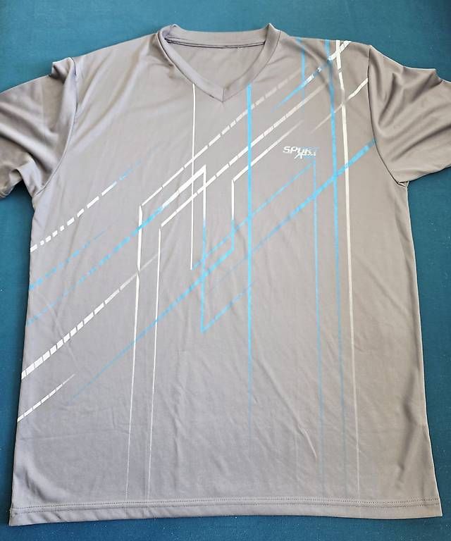 T-shirt: 3 HERREN FUNKTIONSSHIRT – Usato da Visp venduto da Glaci2212 2