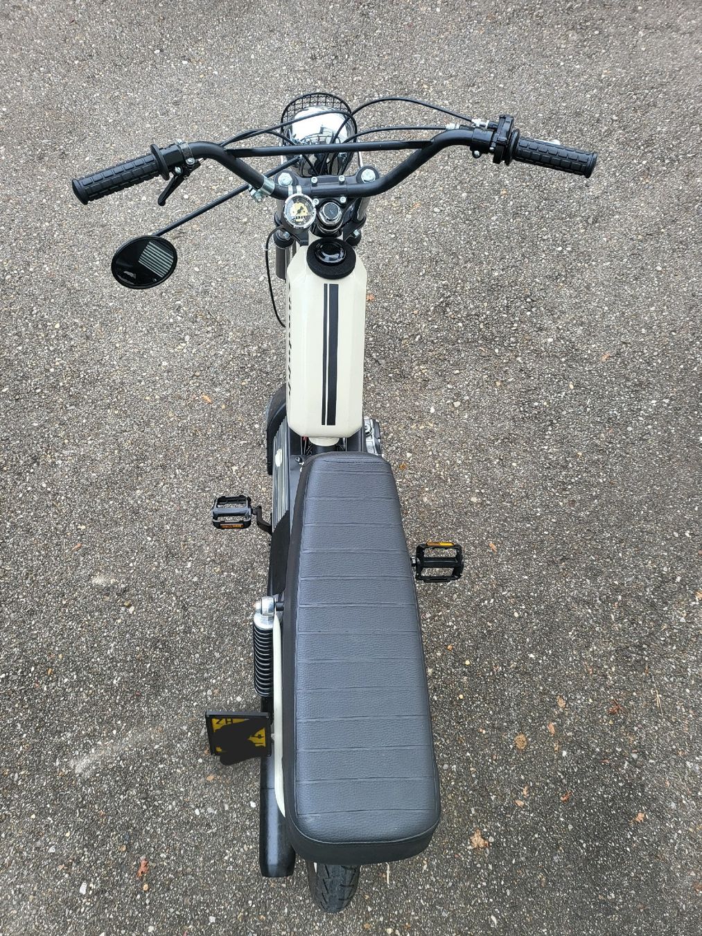 Zündapp Cyclomoteurs: Zündapp Belmondo – Défectueux à Hinwil par mug_8tqr 5