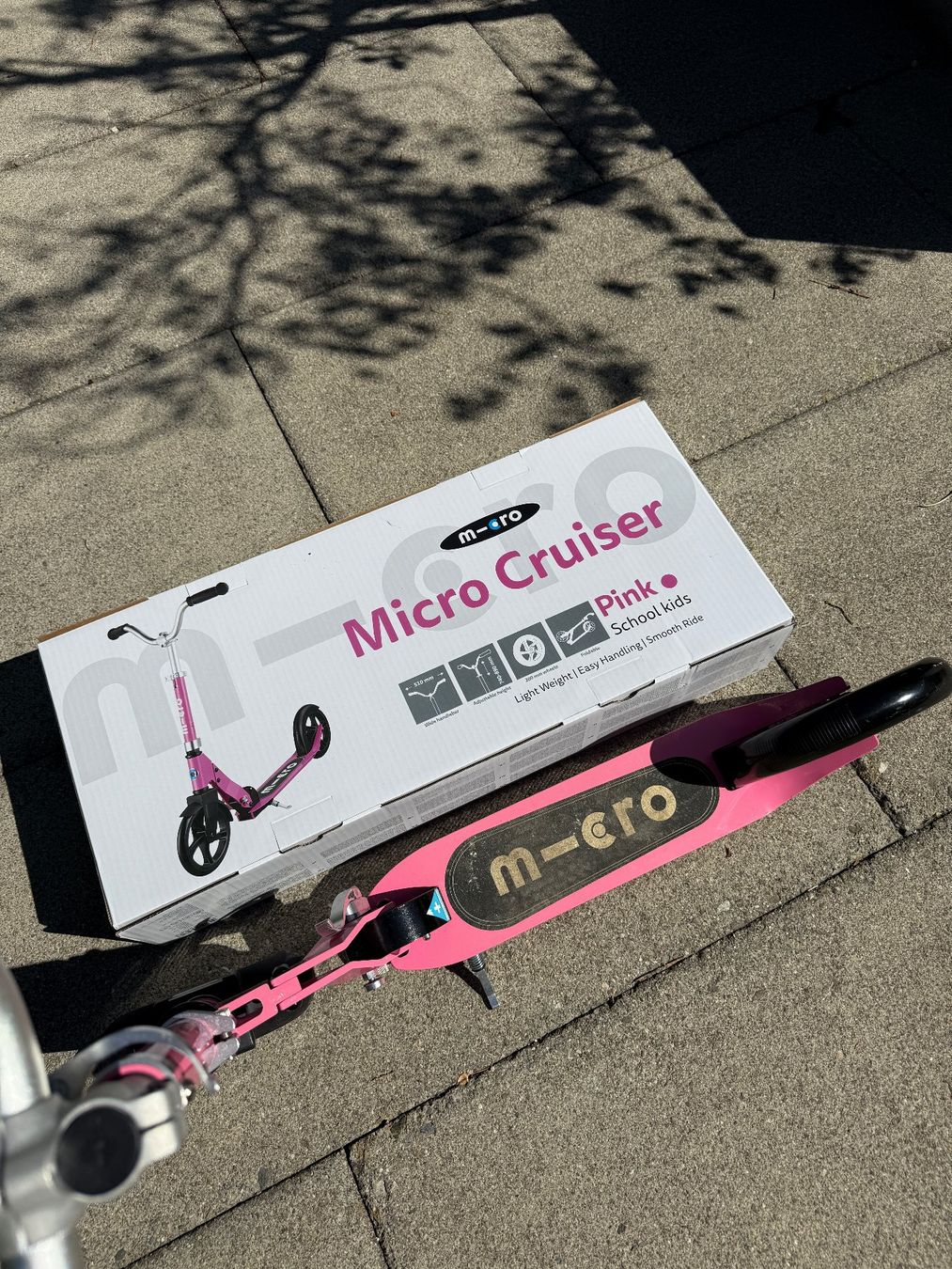 Micro Kickboard: Micro Cruiser Scooter Pink | Tretroller klappbar – Gebraucht aus Volketswil von beatboox 2