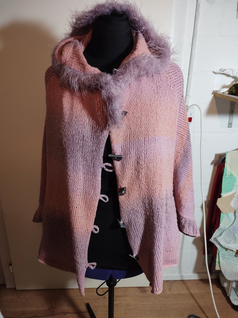 Jacken: Coole Strickjacke – Gebraucht aus Weite von Uhu36uhu 1