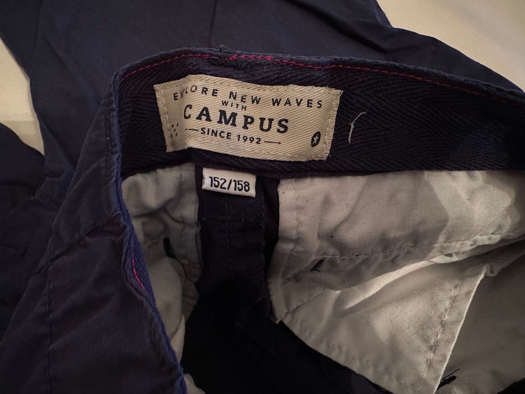 Pantaloni: Kurze Hose von Campus Gr. 152/158 – Usato da Mauren venduto da SB1606 2