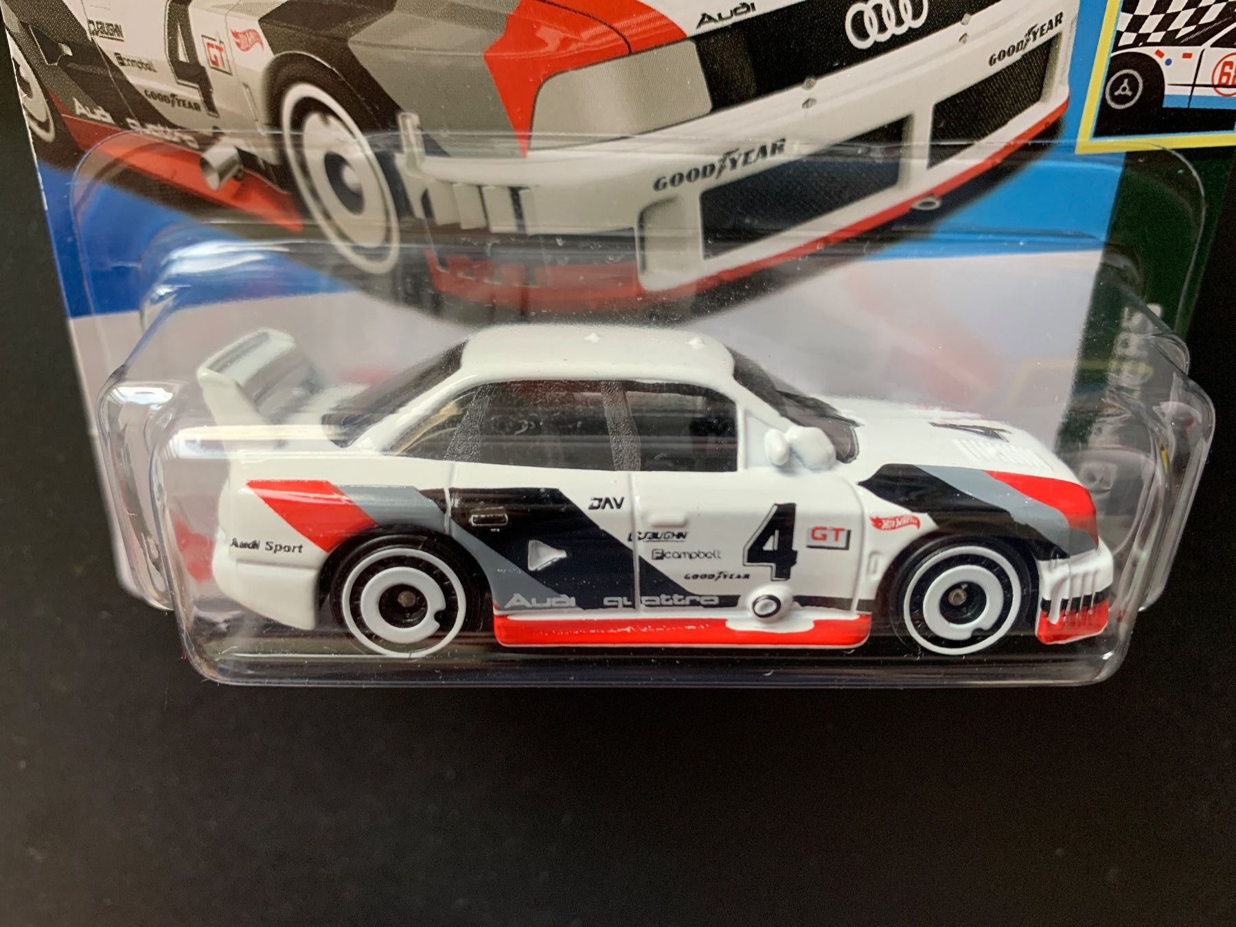 Hot Wheels Voitures modèles: HotWheels Audi 90 Quattro "Retro Racers" – Neuf avec emballage d'origine à Courlevon par Poleposition 1