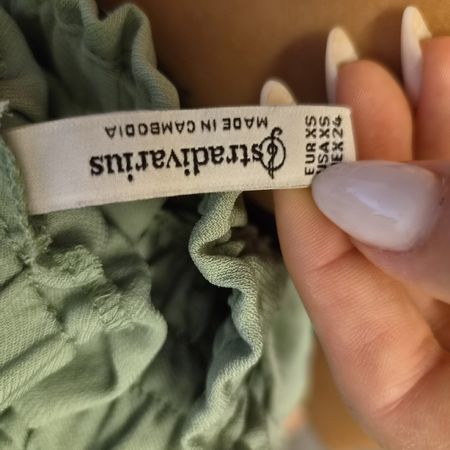 Stradivarius Hose weit grün Grösse XS guter Zustand