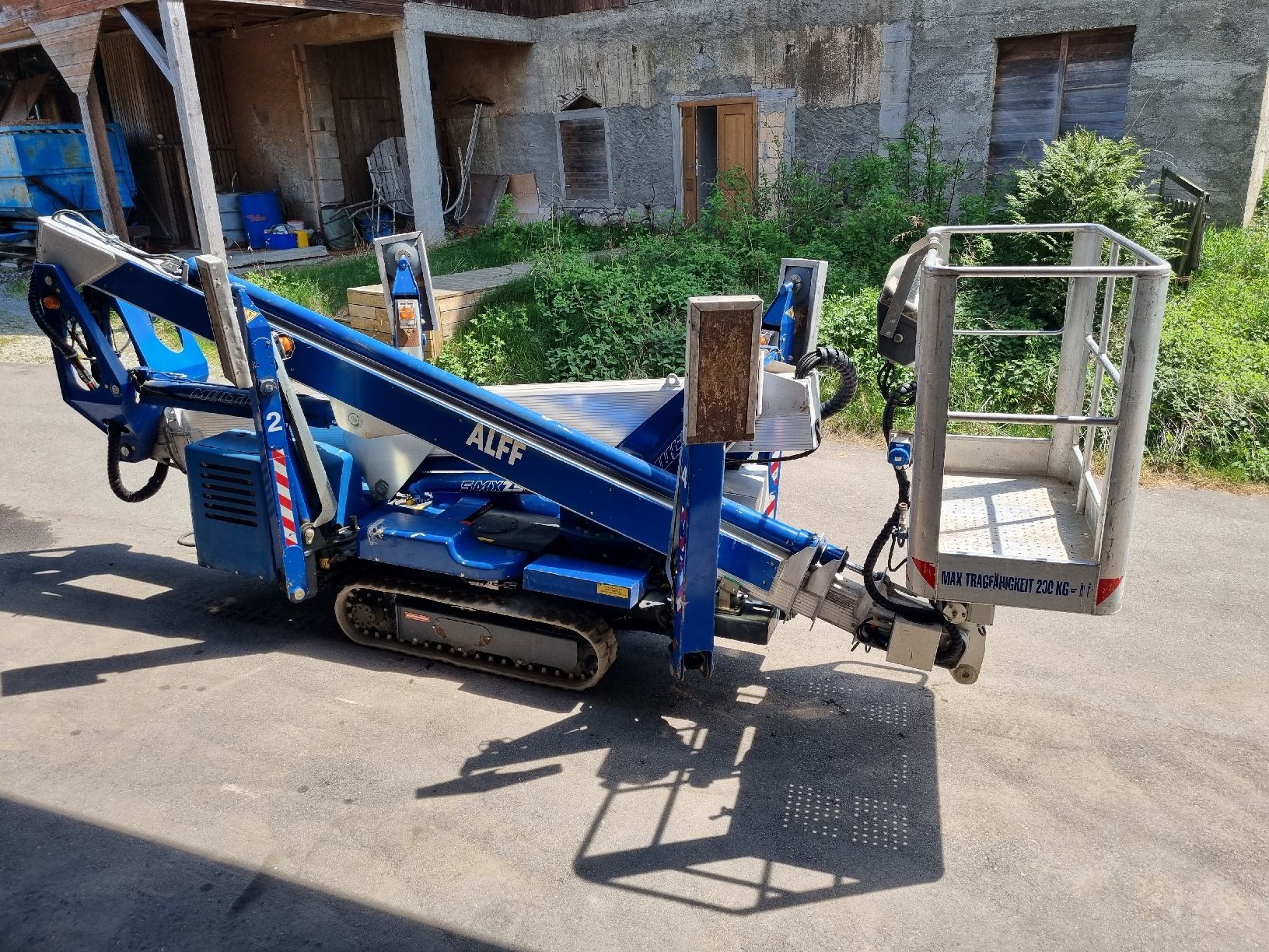 Piattaforme elevatrici & Crick: Hebebühne Multitel SMX 250 K 25 Meter – Usato da Buttisholz venduto da jrperformance 1