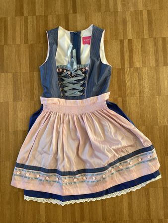 Dirndel für Oktoberfest 