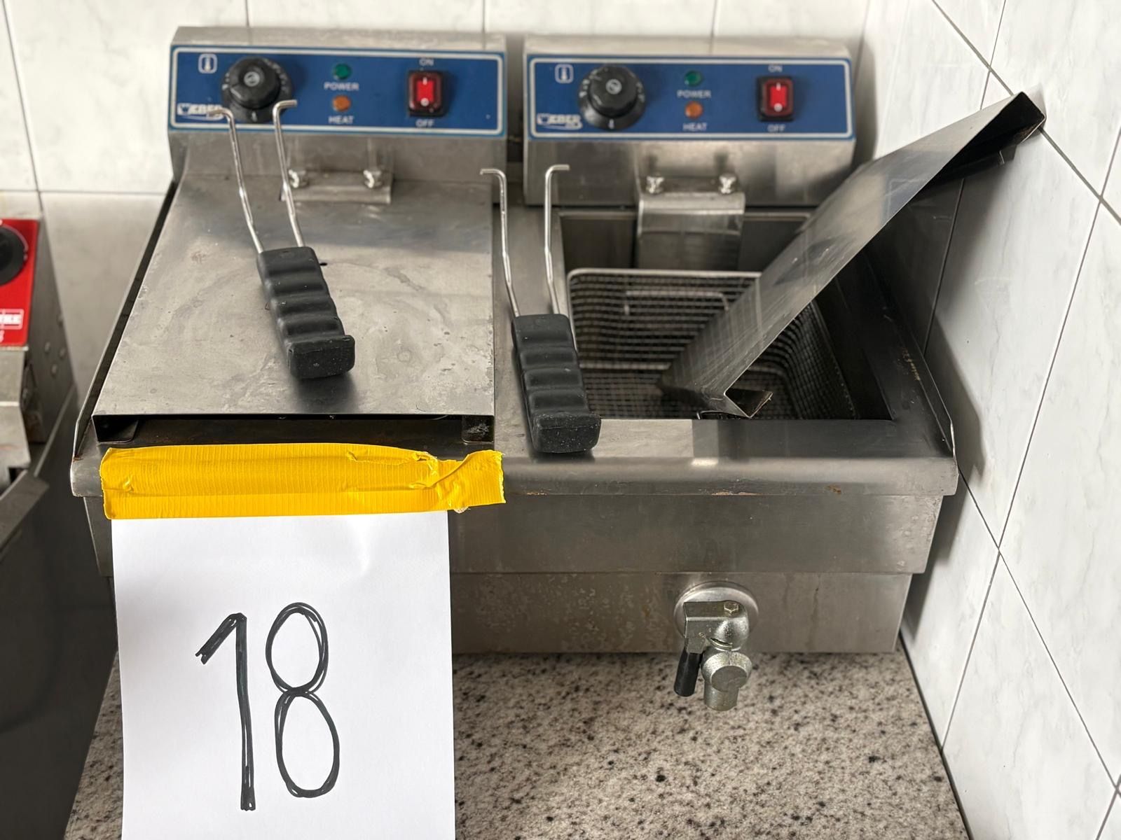 Elettrodomestici da cucina: Doppel-Fritteuse Edelstahl Gastro – Usato da Visp venduto da mbb_xs75