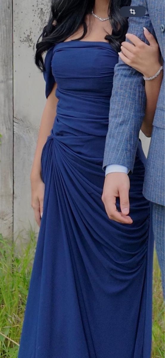 Vestiti: Abendkleid – Nuovo (secondo la descrizione) da Schöftland venduto da Hafize_Serttas 1