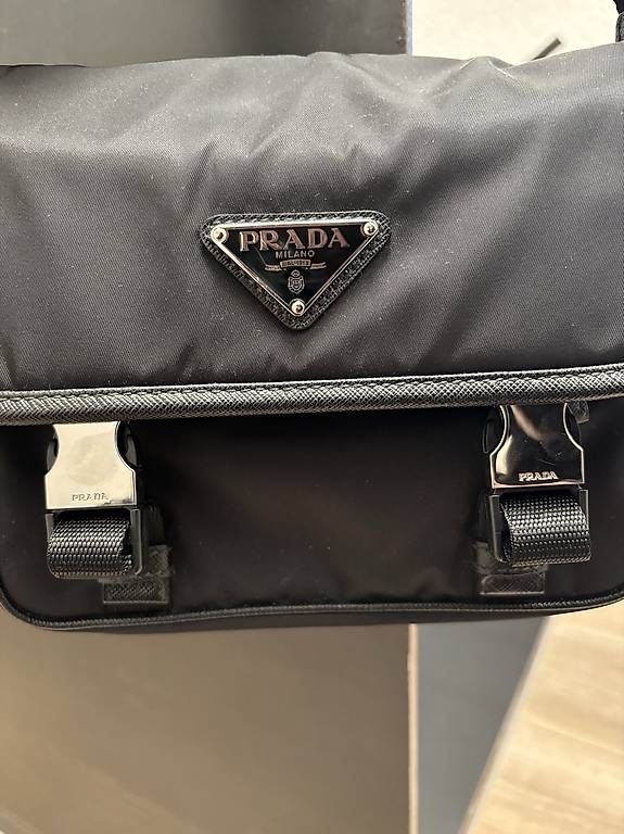 Taschen: Prada renylon ans saffiano messenger bag – Gebraucht aus Payerne von Xl_27 2