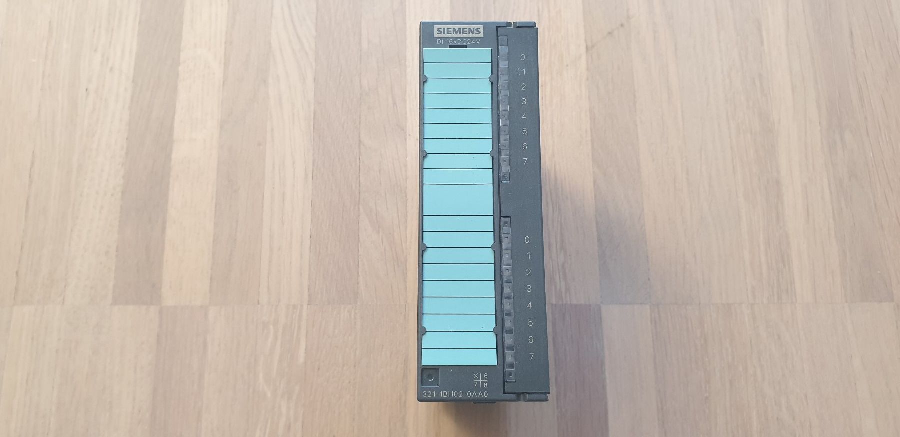Siemens Elektronikbauteile: Siemens S7-300 DI Modul 16x24VDC – Gebraucht aus Rapperswil BE von SF-15
