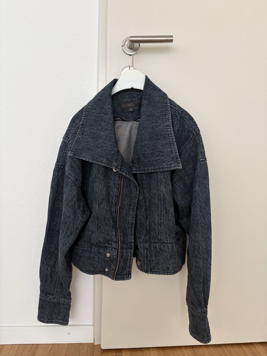 Zara Giacche: ZARA  CROPPED DENIM JACKET – Usato da Gossau SG venduto da Koumichel16 4
