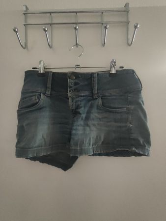 Jeansshorts blau Damen Grösse S guter Zustand