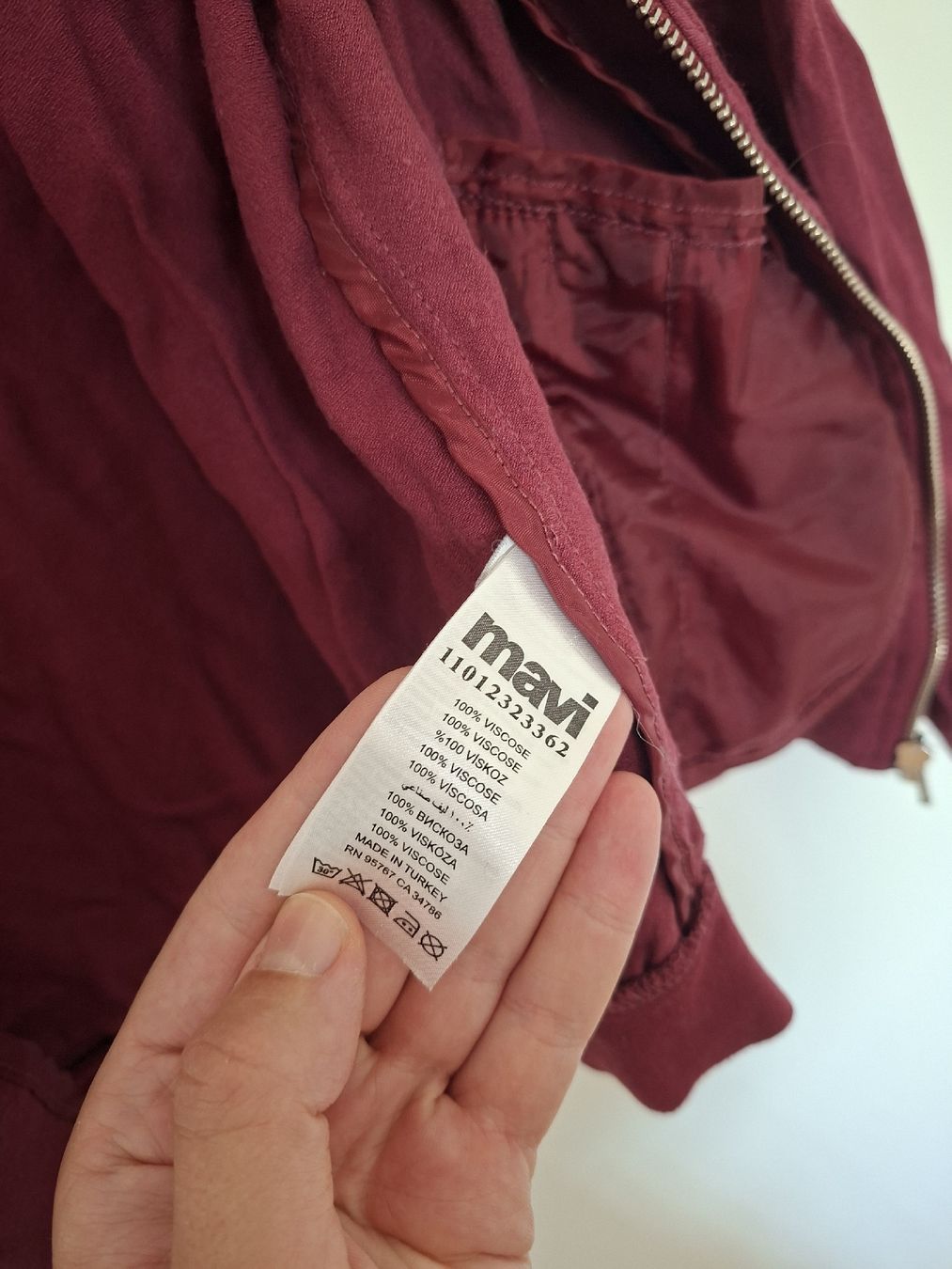 Jacken: Weinrote Sommerjacke – Gebraucht aus Zürich von Nadsh 4