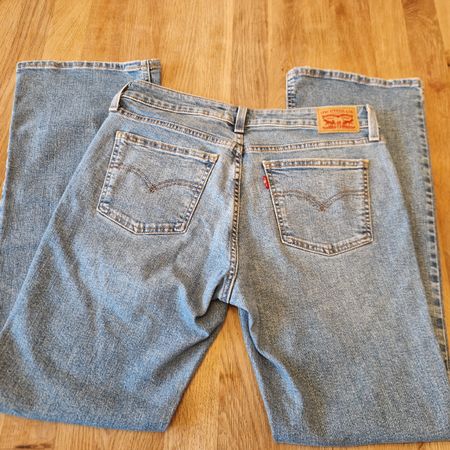 Original Levis Jeans, Top Zustand, Grösse 30, hellblau