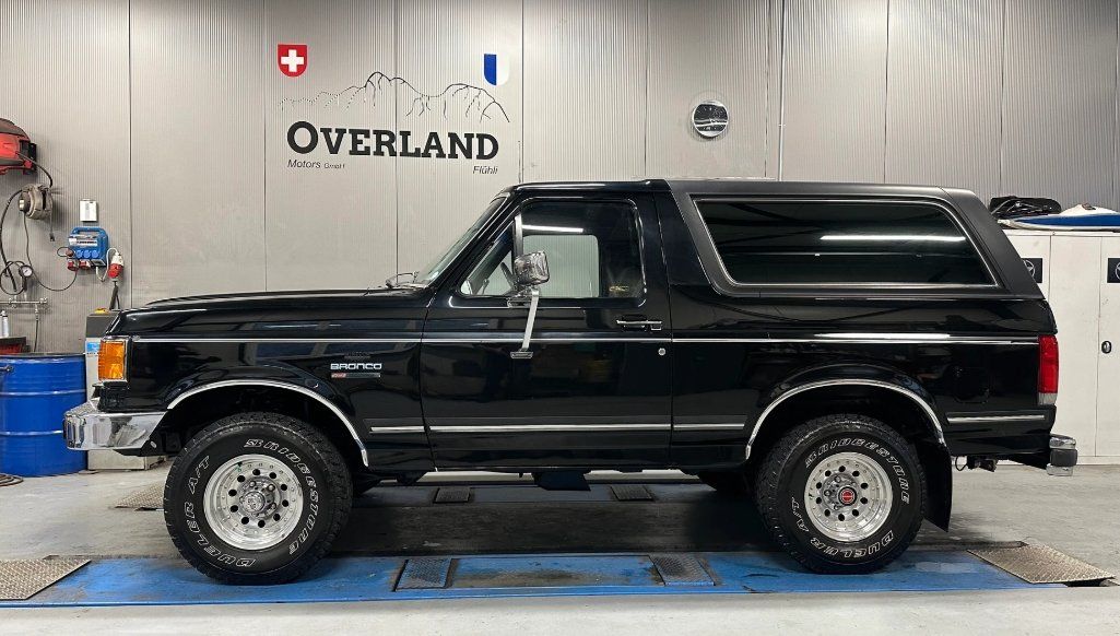 Ford (Usa) Automobili: Ford Bronco 5.8 V8 – Usato da Flühli LU venduto da Overland_Motors 1