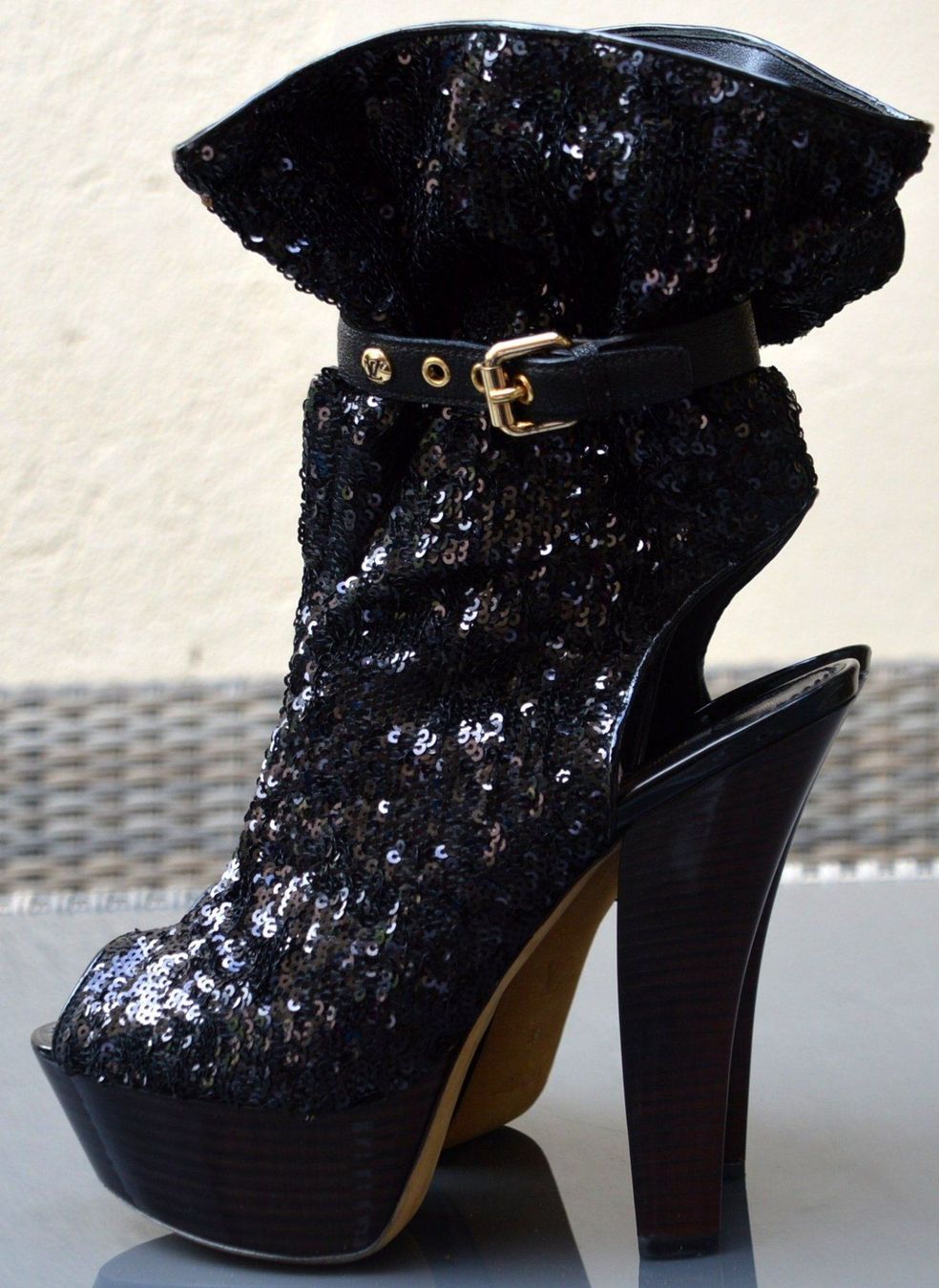 Louis Vuitton Scarpe da donna: Boots / bottes Louis Vuitton Runway Peep Toe .38 – Usato da Collonges venduto da Auganien 1