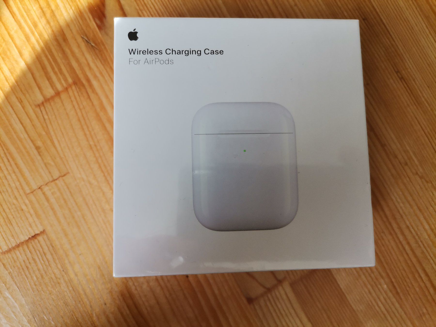 Apple Caricabatterie: APPLE AirPods Wireless Charging Case Ladestation weiss – Nuovo e nell'imballaggio originale da Münchwilen TG venduto da Gandalf126 1