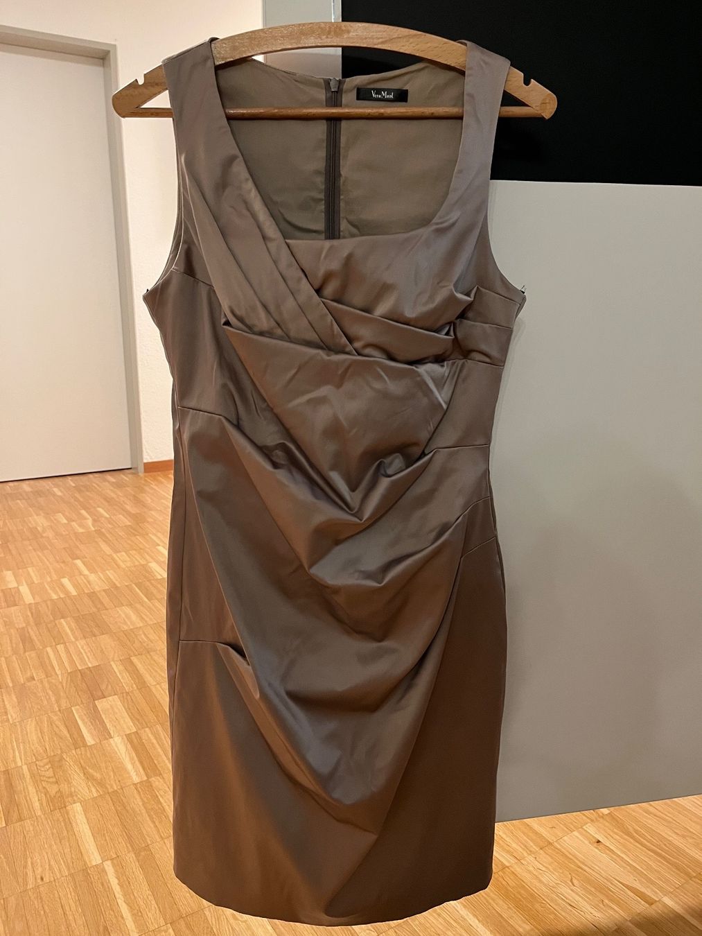 Vestiti: Vera Mont Abendkleid – Usato da Wil SG venduto da mar_2jrf