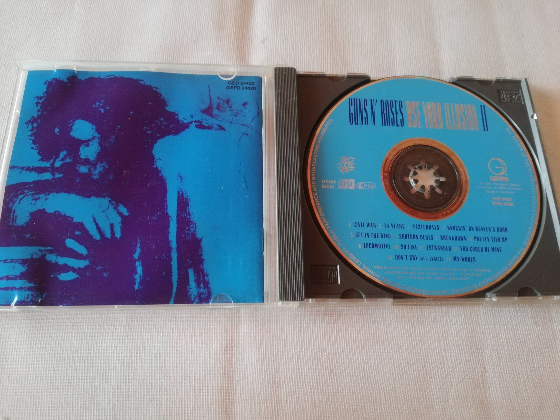 CD: GUNS N' ROSES - USE YOUR ILLUSION II – Usato da Bern venduto da Vinylsound.ch 2