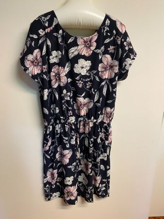 Only Kleid Grösse 40