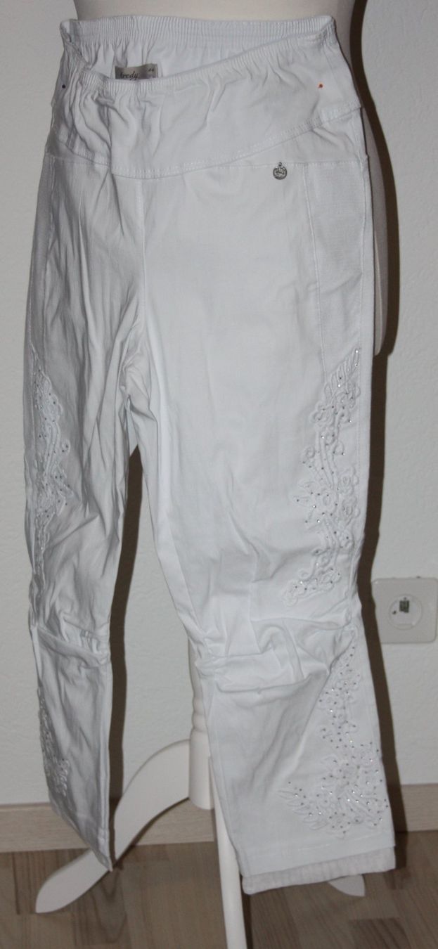 Hosen: Hose TREDY weiss Gr. 44 NEU – Neu (gemäss Beschreibung) aus Flüelen von Diversicum-Curvy 3