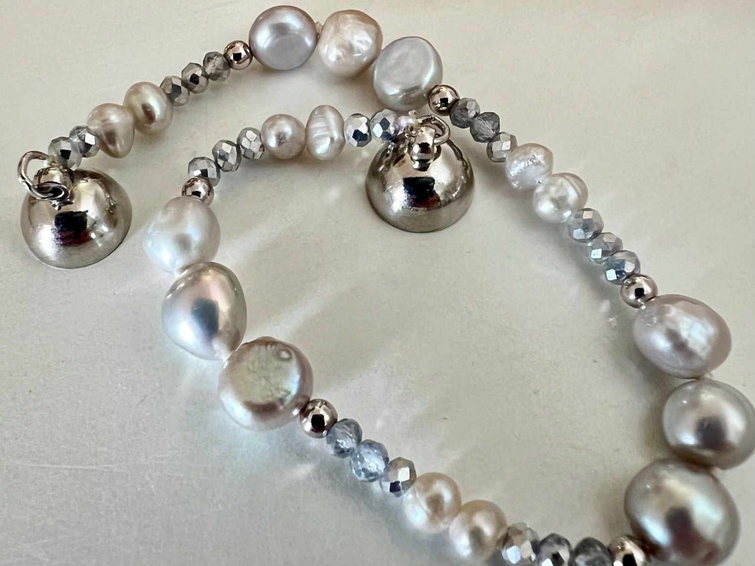 Bracciali & Braccialetti: Echt - Perlenarmband Silberne Barock & Glasschliff Perlen – Usato da Ruswil venduto da artbyhand 1