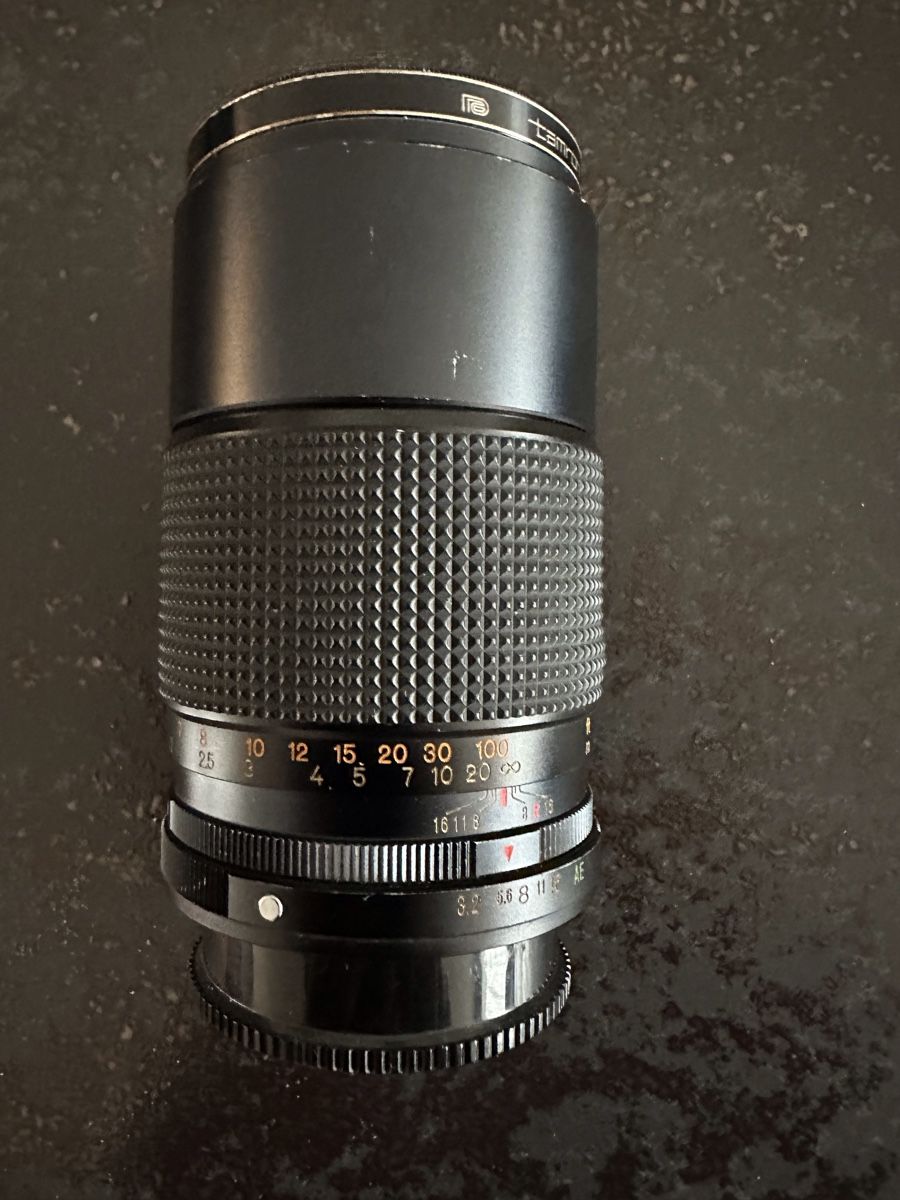 Konica Kamera: Konica Autoreflex T3 Kamera mit Objektiven und Blitzgerät – Gebraucht aus Zürich von Johnaqualung 2