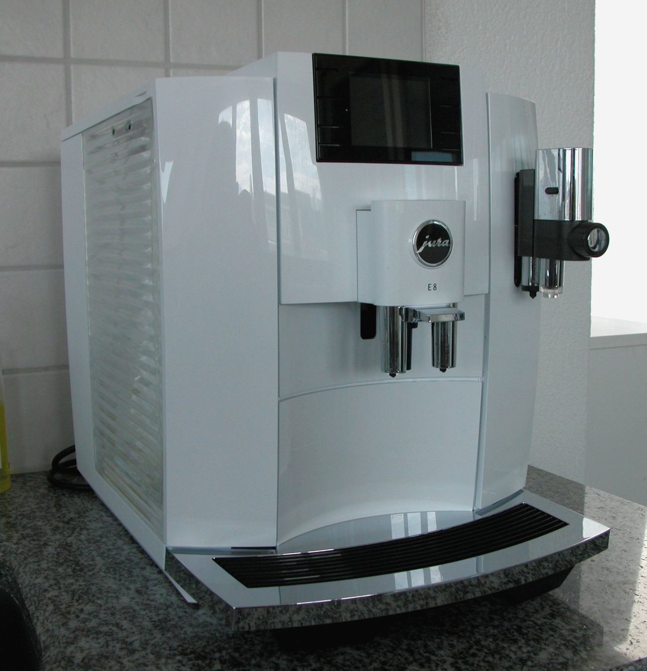 Jura Macchine per caffè & Macchine per espresso: Kaffeemaschine Jura – Usato da Cham venduto da bpmedia 1