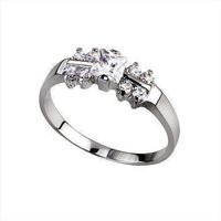 Cubic Zirkonia / 66 (JRG-0104/66)