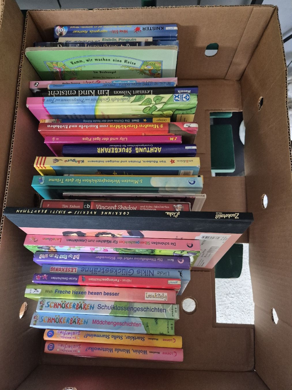 Bücher: 170 Kinderbücher – Gebraucht aus Andwil SG von vta_qcr7 1