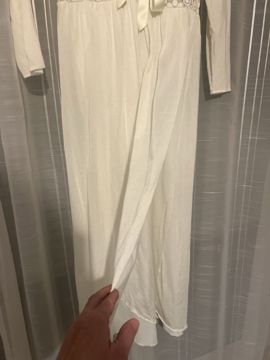 Sonstige Unterwäsche: Hanro Spitzen Nachtkleid, creme, Gr. S, – Gebraucht aus Olten von AtelierSecondhand23 3
