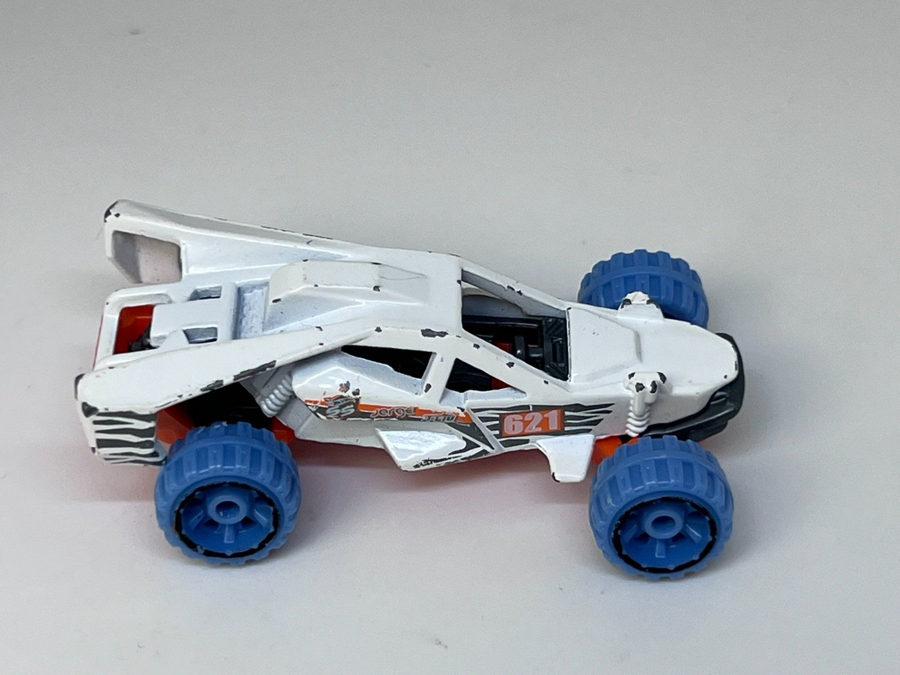 Hot Wheels Modellini d'auto: Hot Wheels Team Hot Wheels Corkscrew Buggy #365 – Usato da Wildegg venduto da LaaBoutique 1