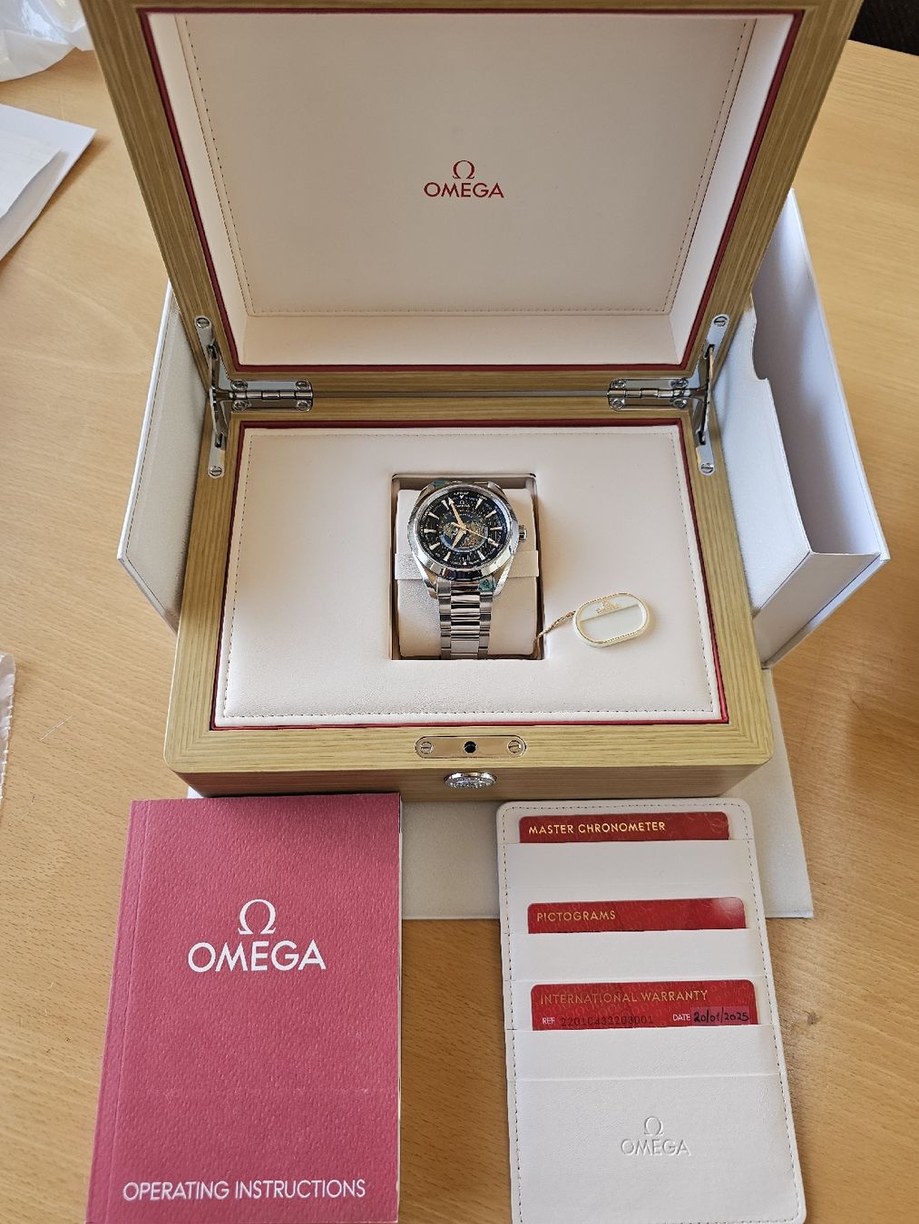 Omega Orologi: Omega Seamaster Aqua Terra GMT Worldtimer 43mm – Nuovo (secondo la descrizione) da Dättlikon venduto da Zuralo 1