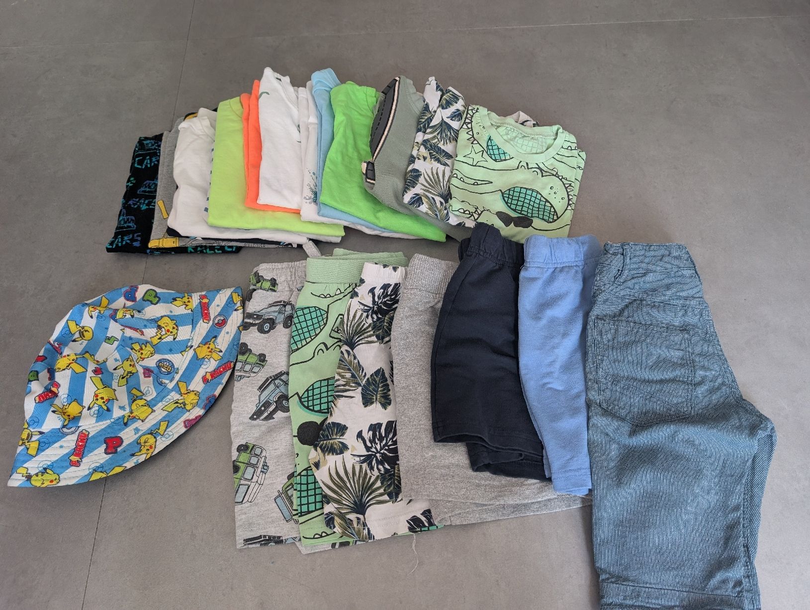 Kleiderpakete & -sets: Kleiderpaket Junge Gr 110/116 – Gebraucht aus Kaisten von Graeffhome